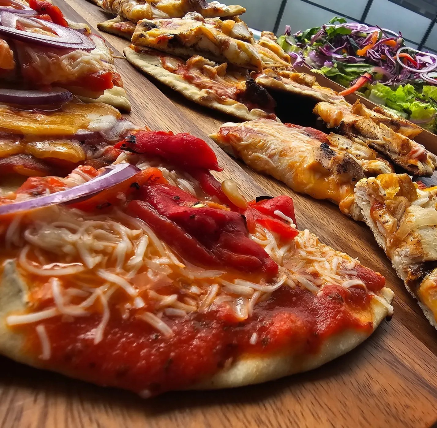 Image alt description