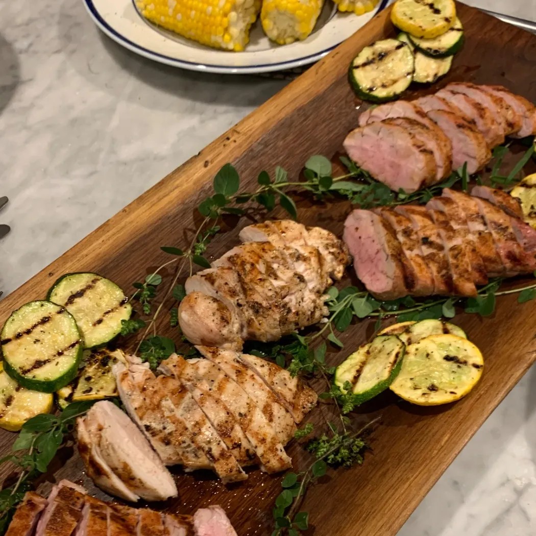 Image alt description