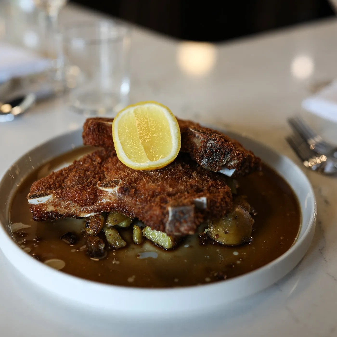 Image alt description