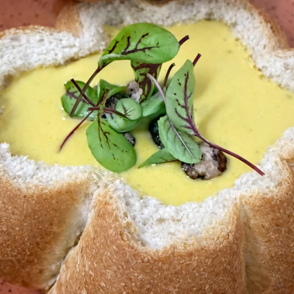 Image alt description