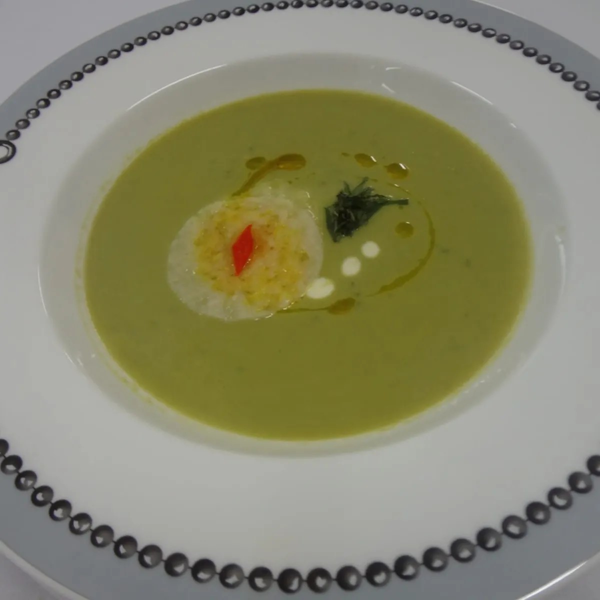 Image alt description