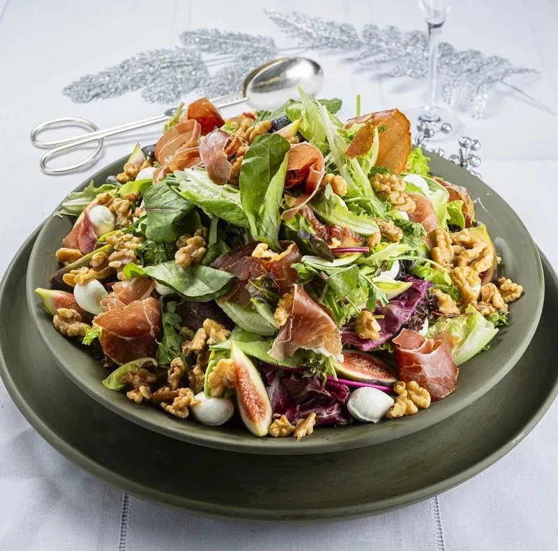 Image alt description