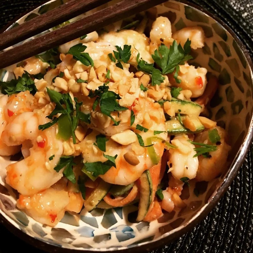 Image alt description