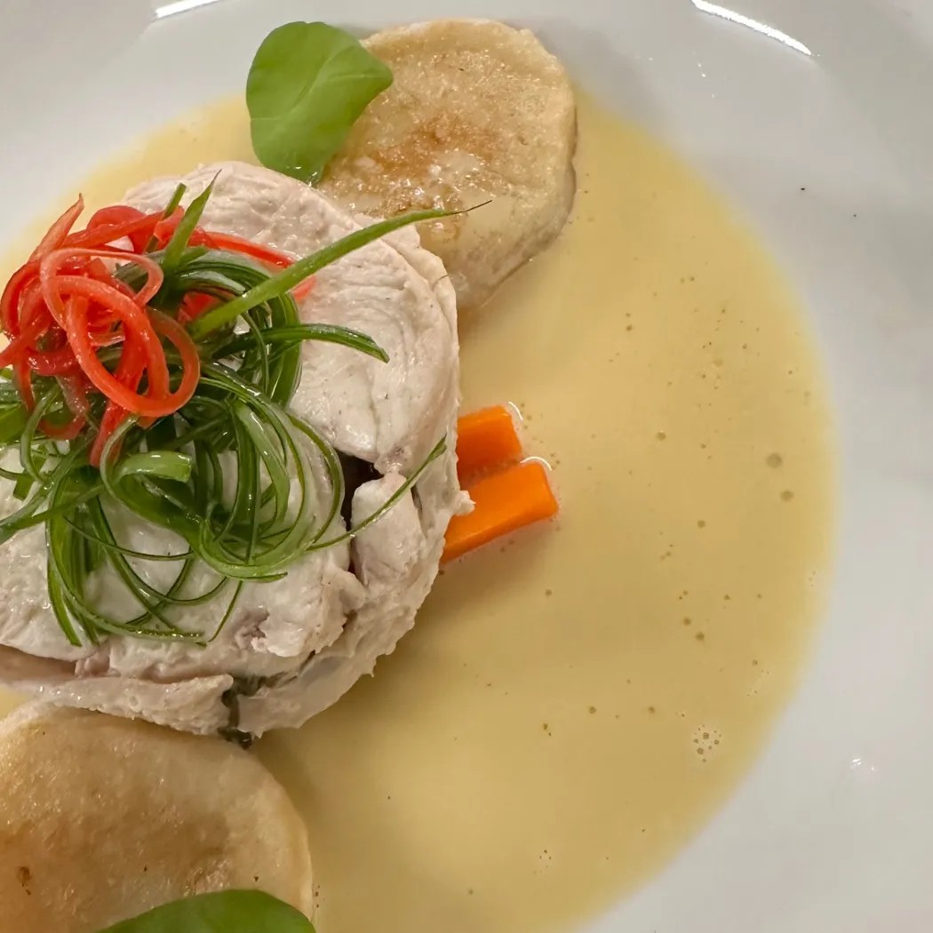 Image alt description