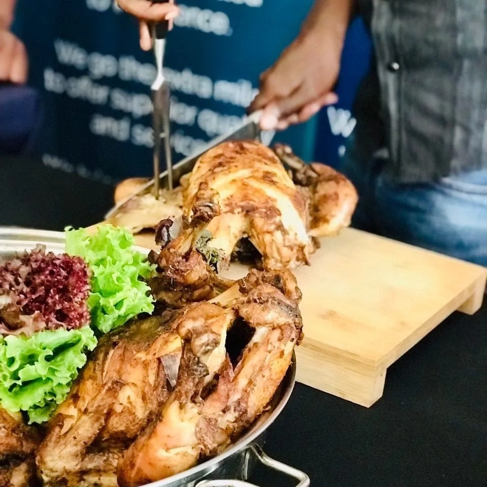 Image alt description