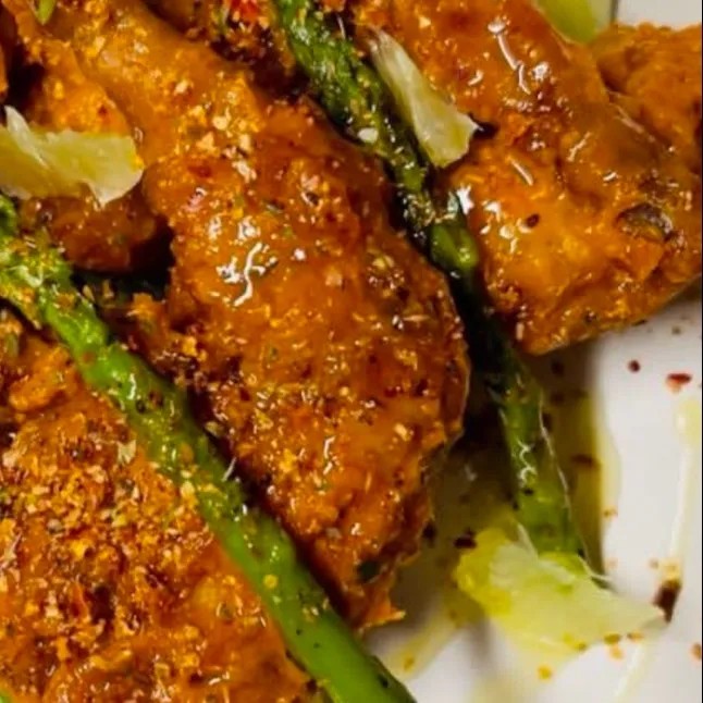 Image alt description