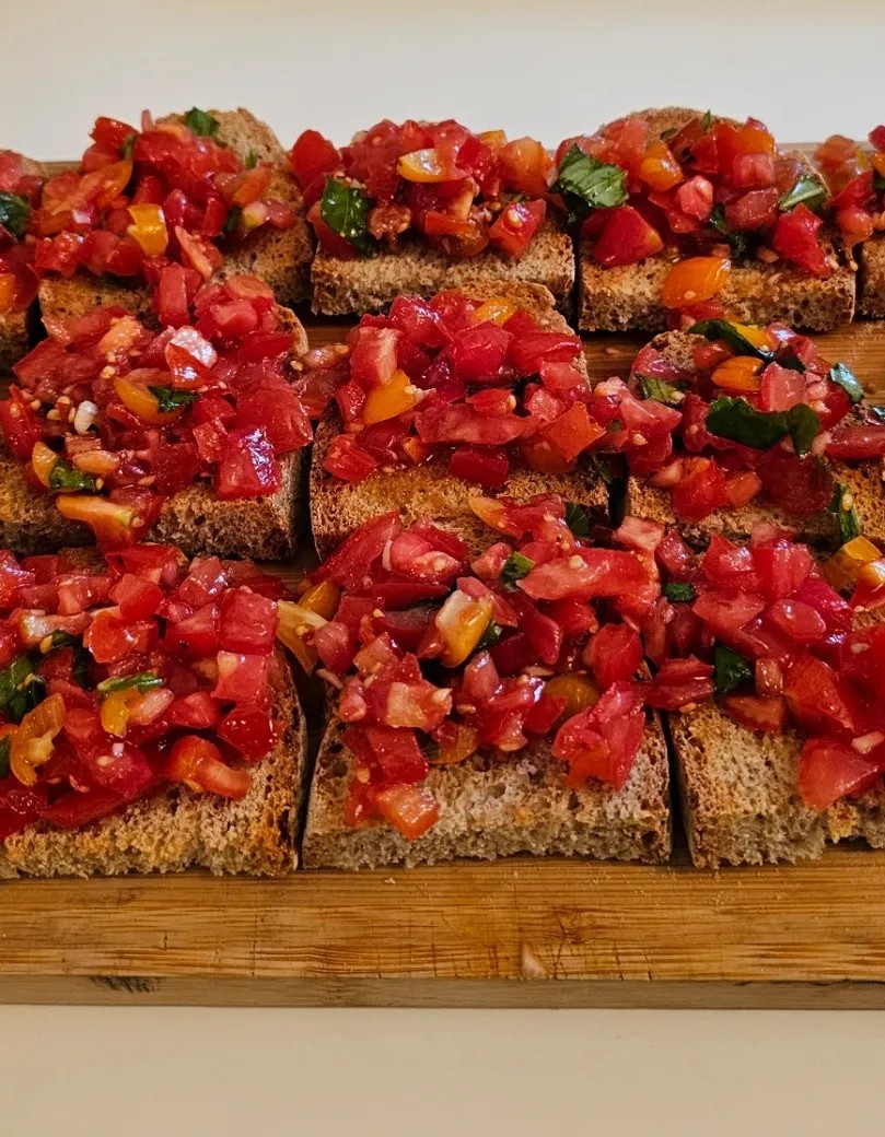 Image alt description