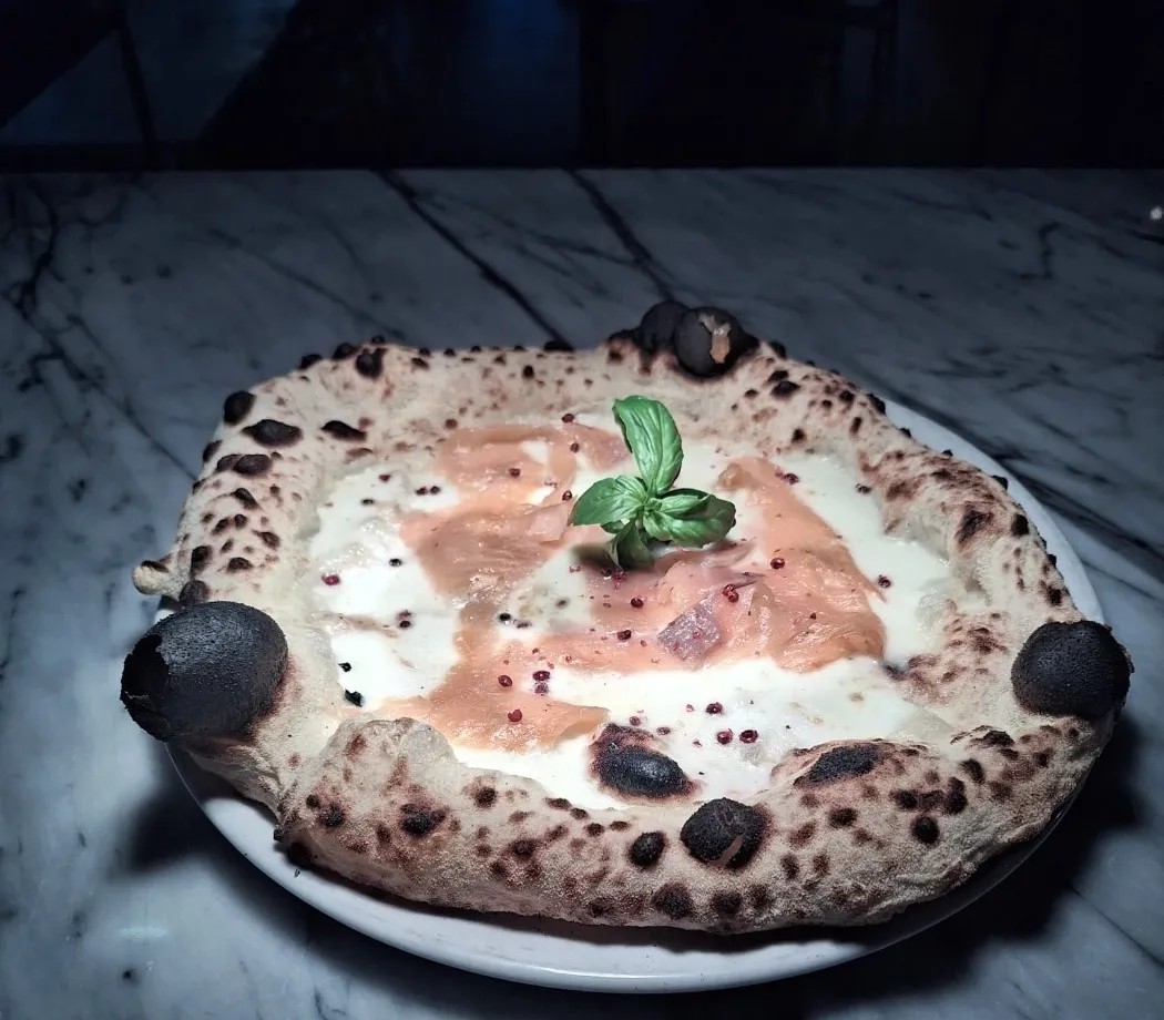 Image alt description