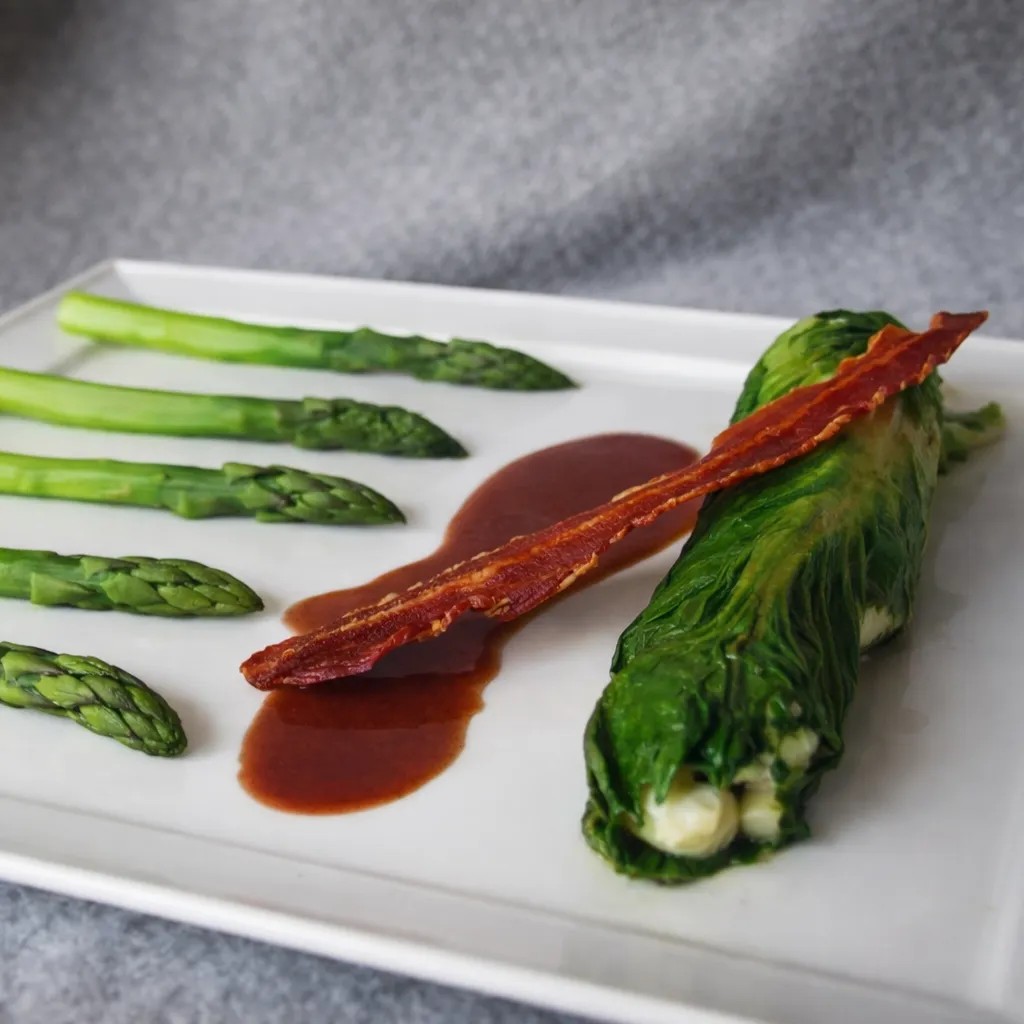 Image alt description