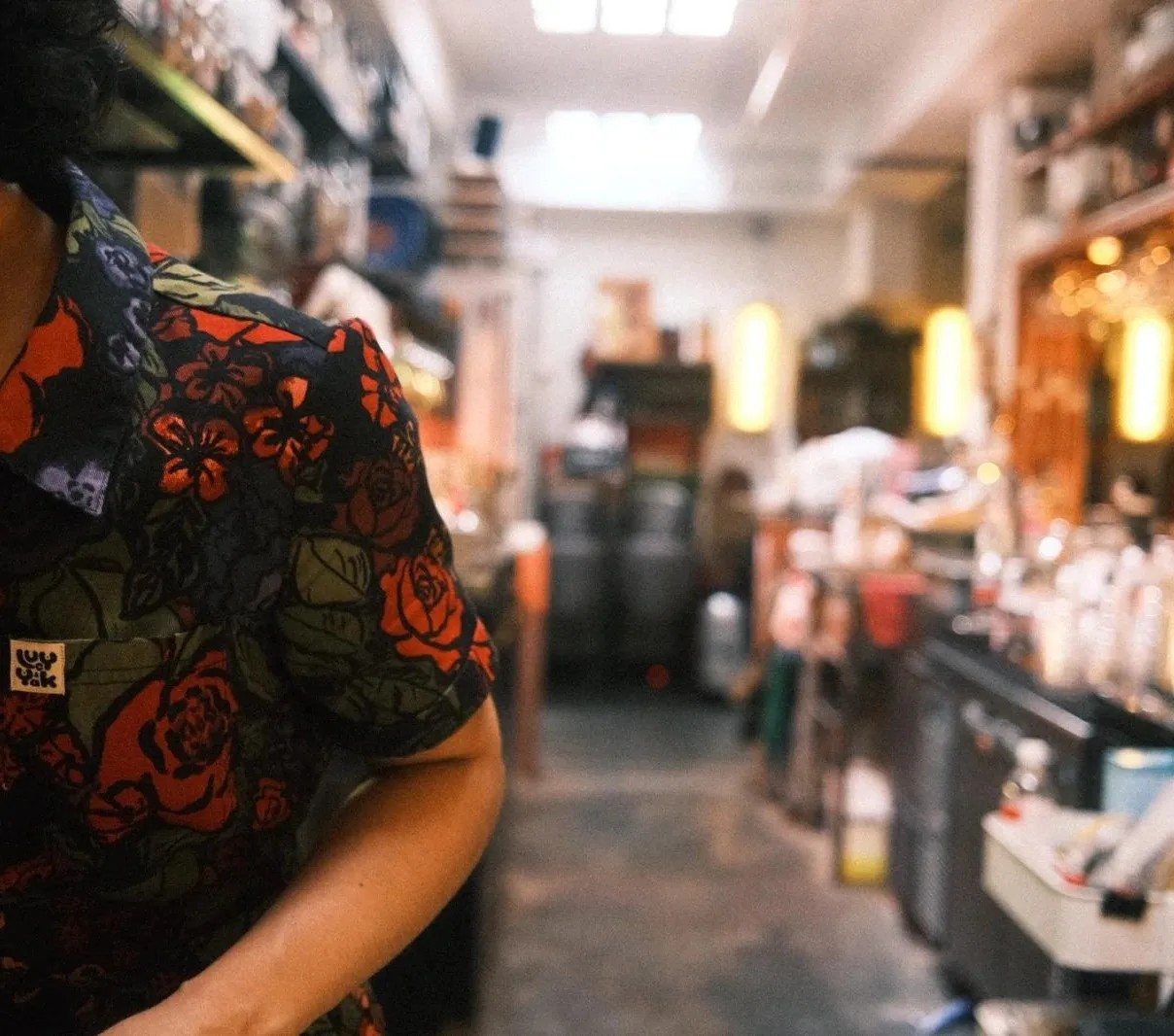 Image alt description