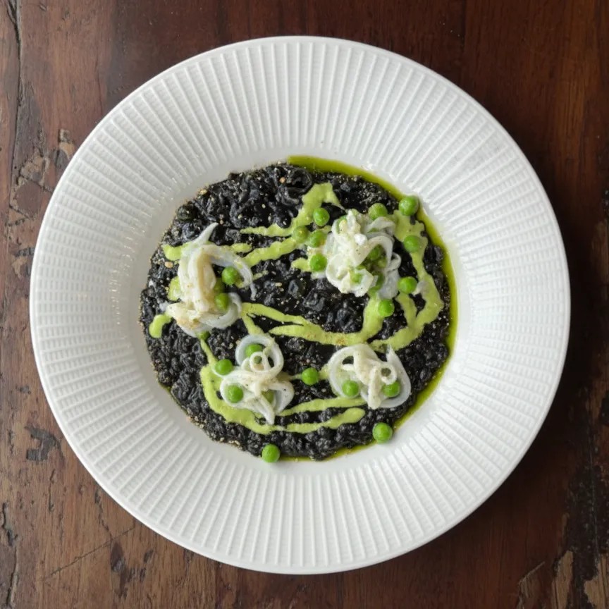 Image alt description