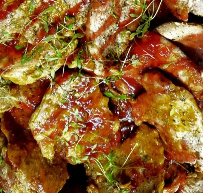 Image alt description