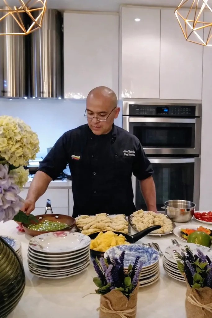 Image alt description