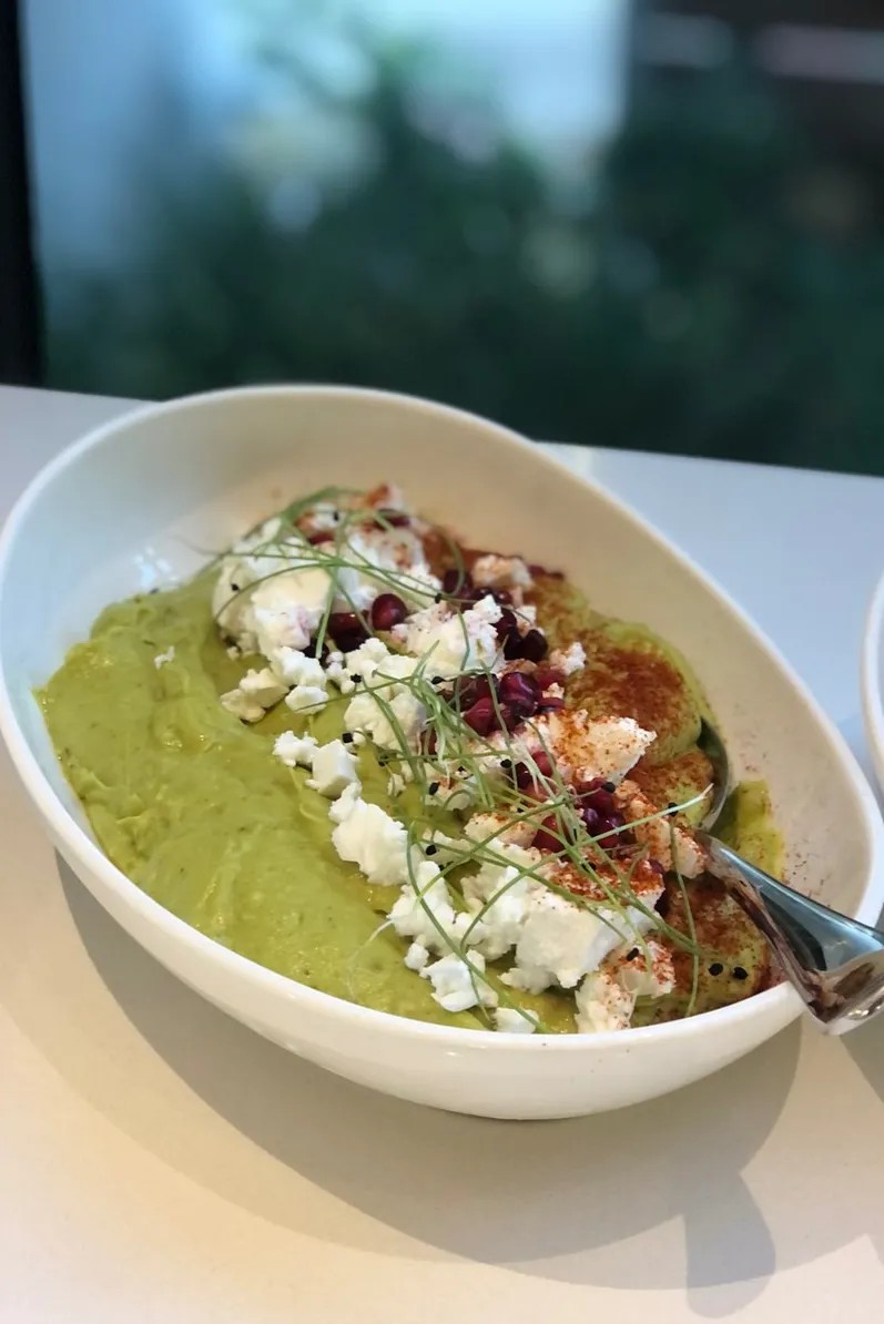 Image alt description