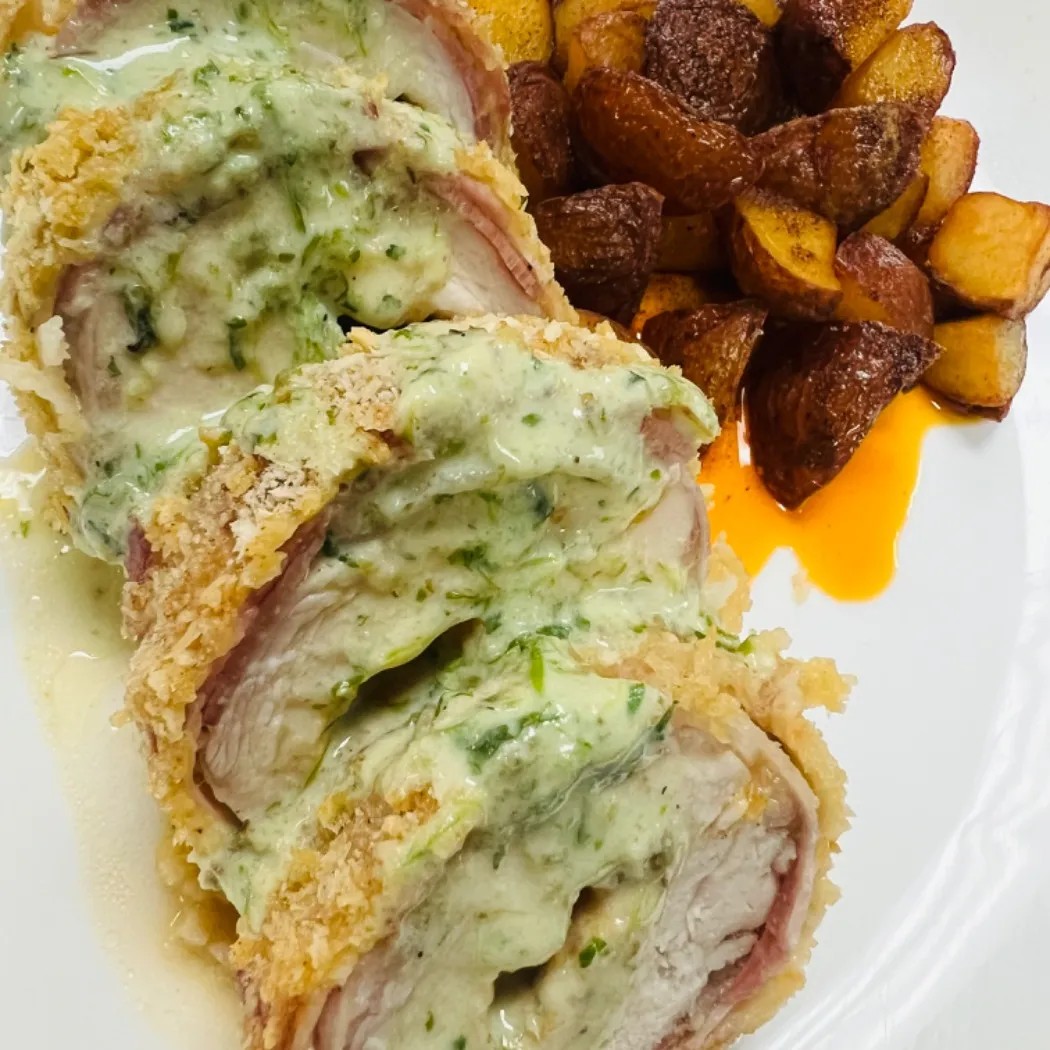 Image alt description