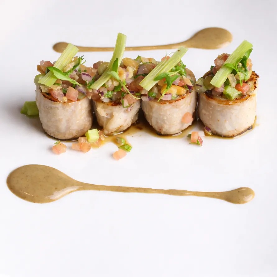 Image alt description