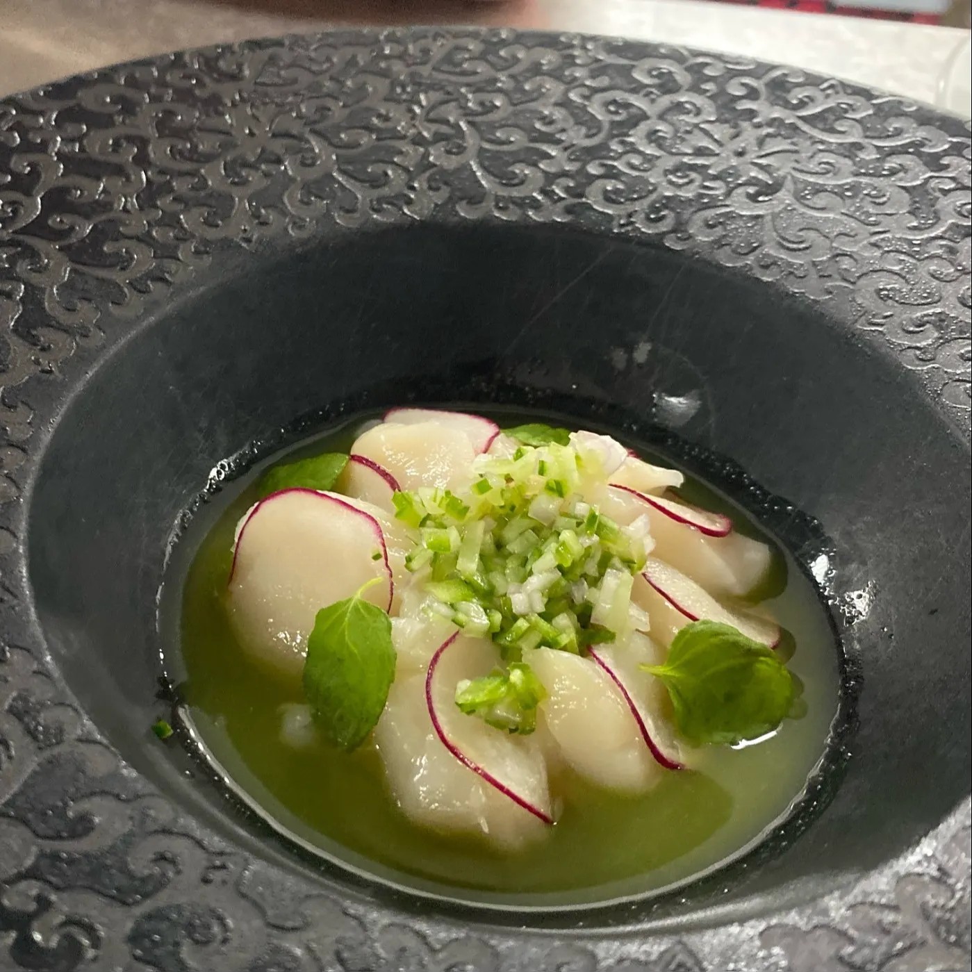 Image alt description