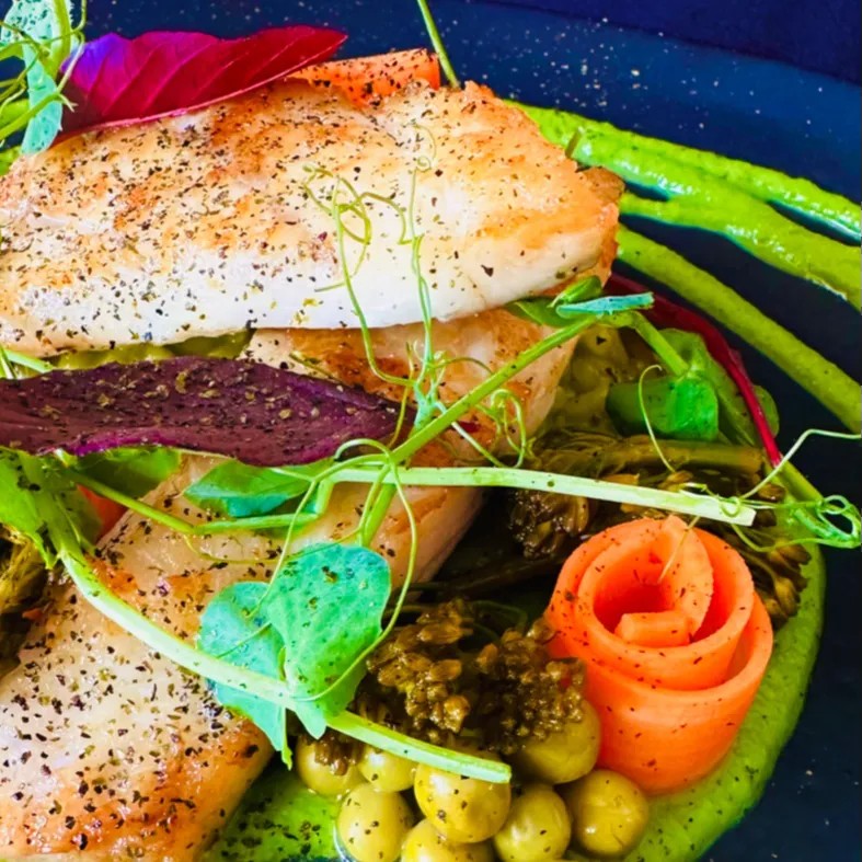 Image alt description