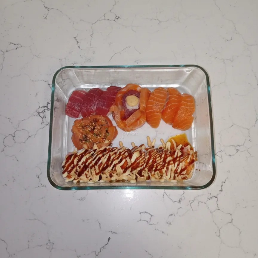 Image alt description