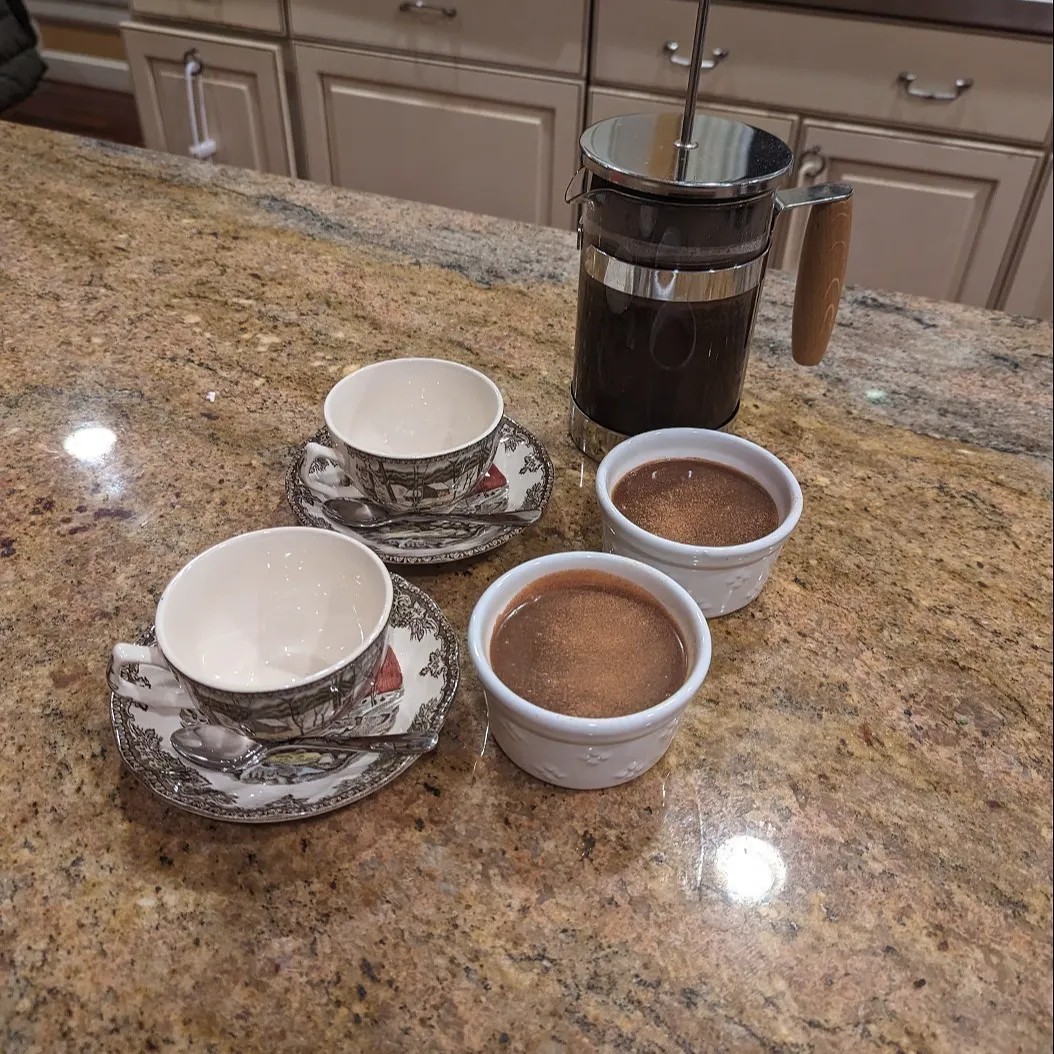 Image alt description