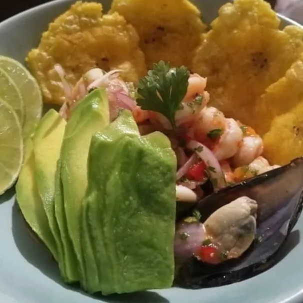 Image alt description