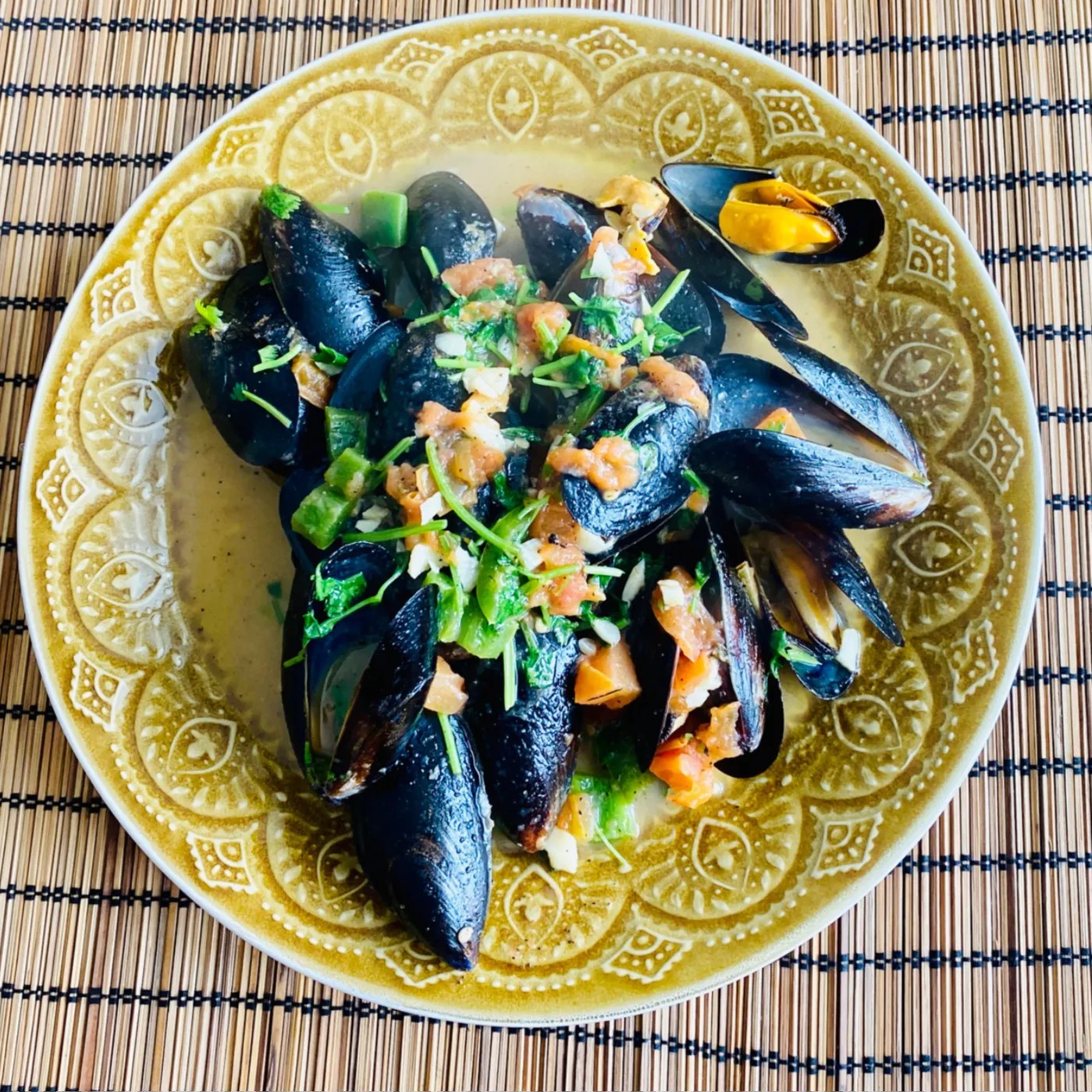 Image alt description