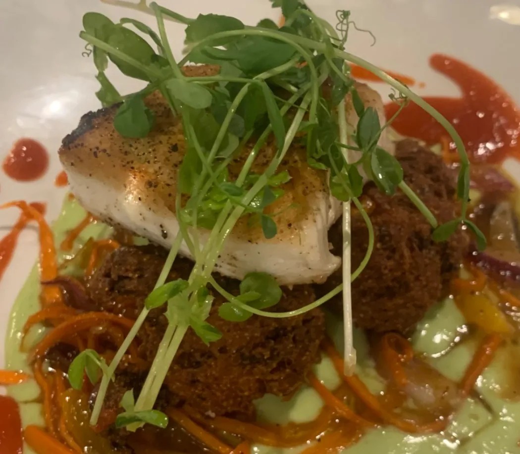 Image alt description