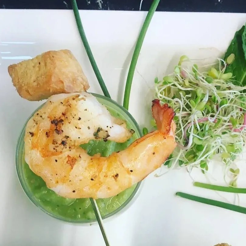 Image alt description