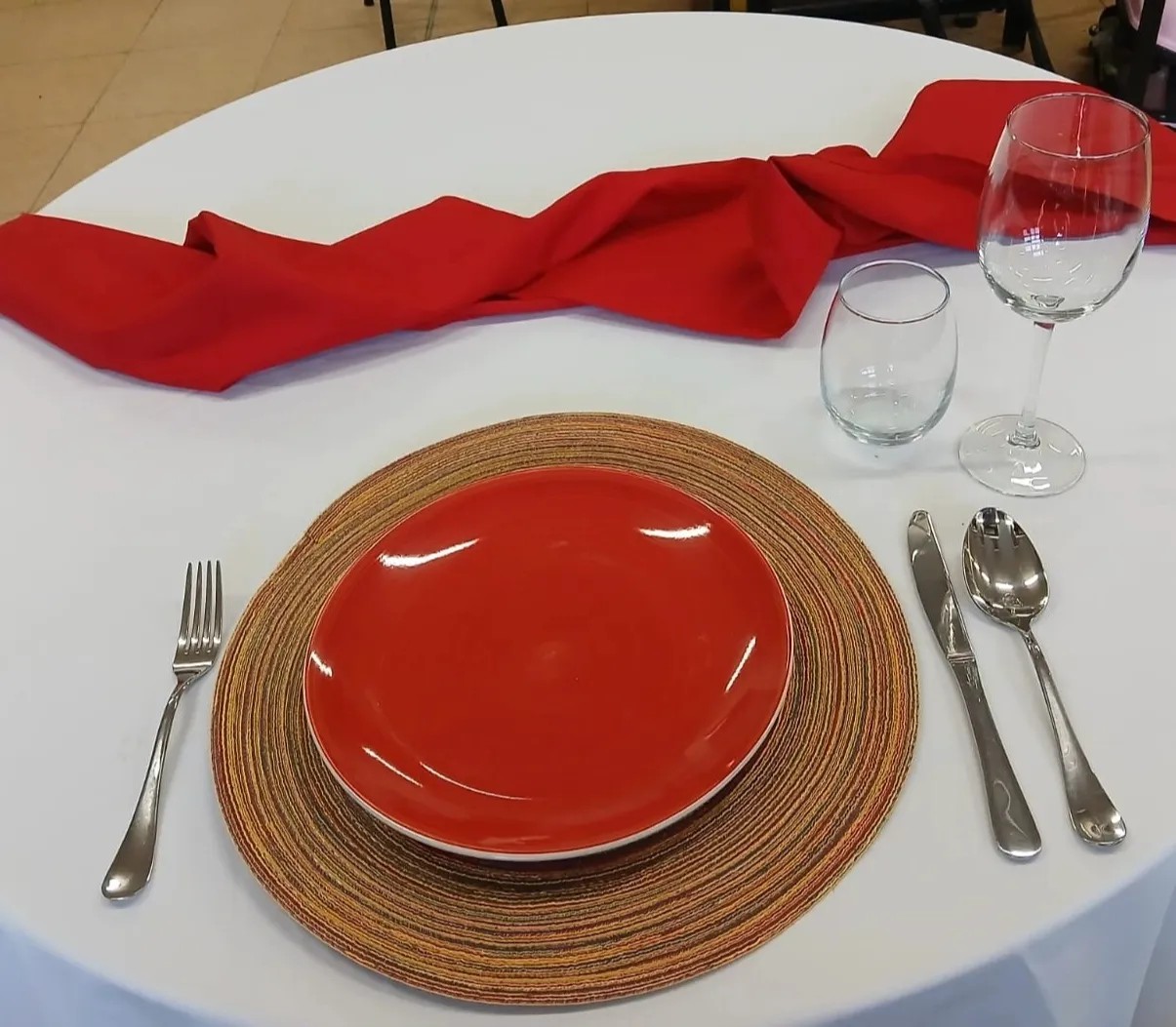 Image alt description