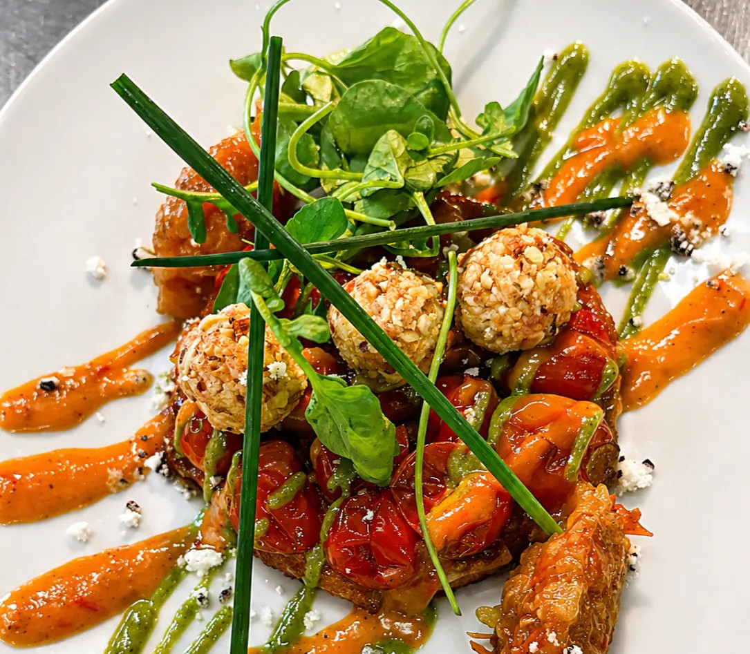 Image alt description