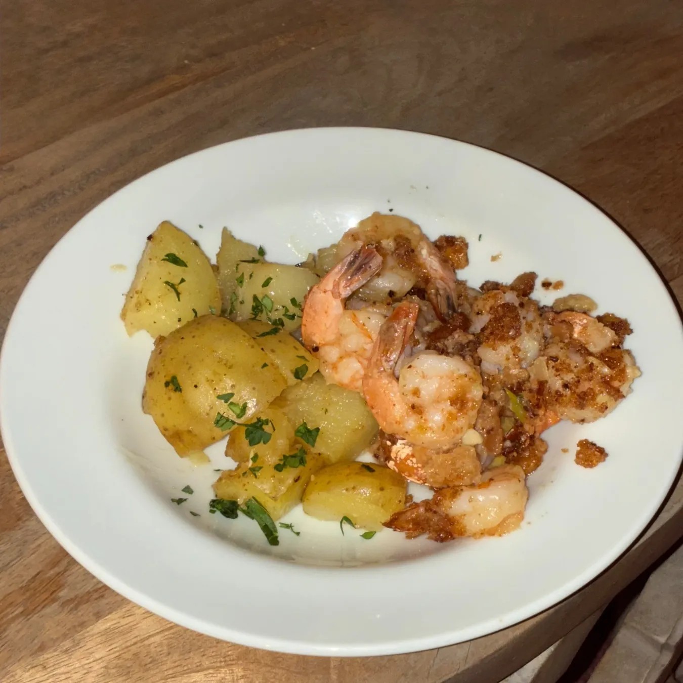 Image alt description