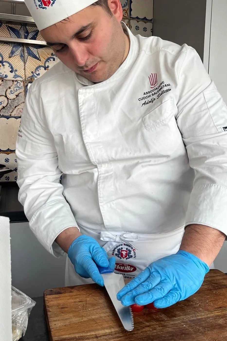 Image alt description