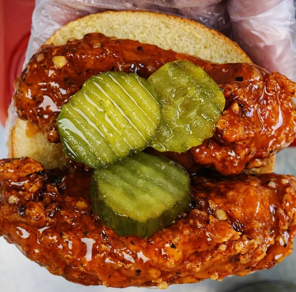 Image alt description