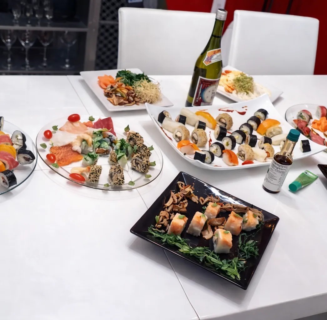 Image alt description