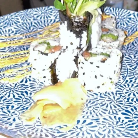 Image alt description