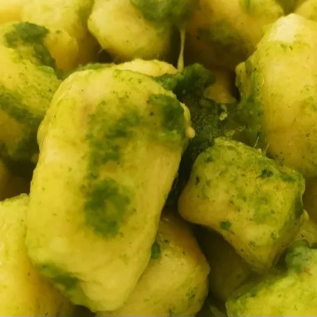 Image alt description