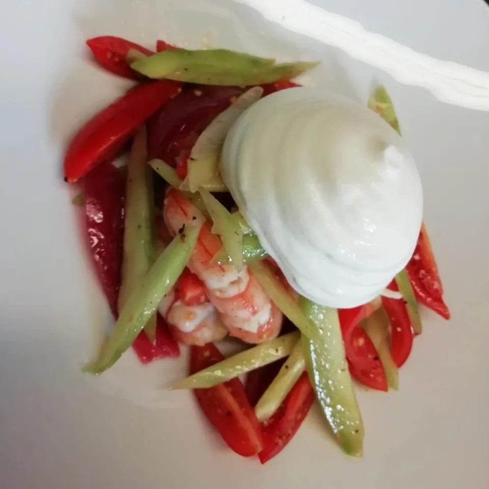 Image alt description