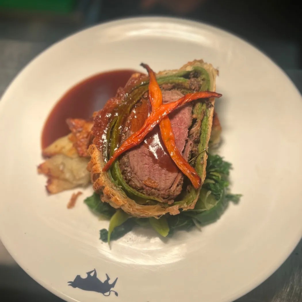 Image alt description