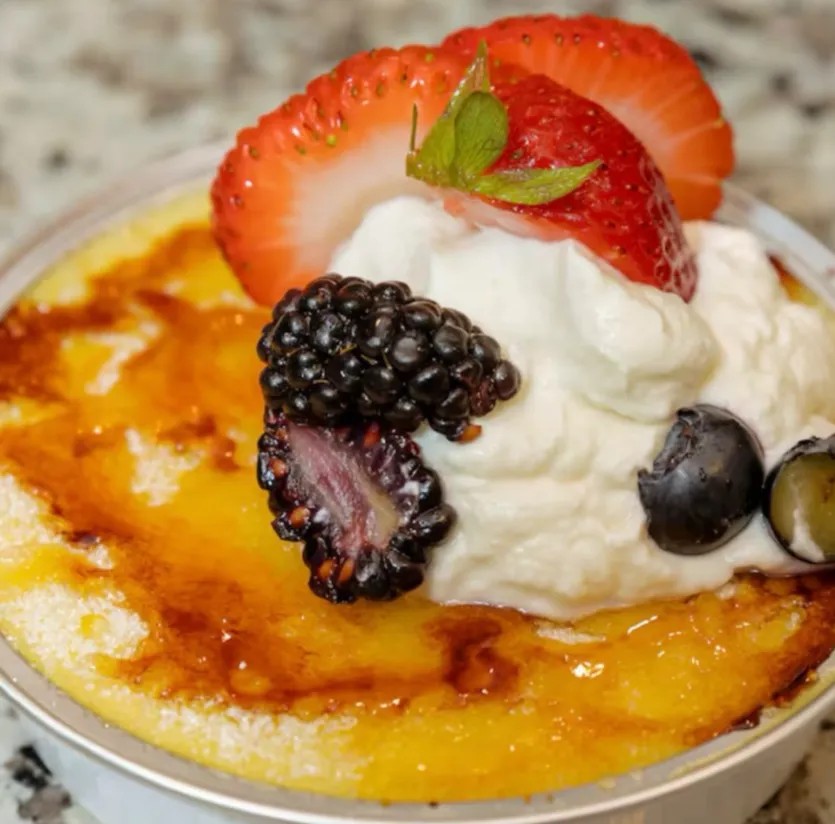 Image alt description