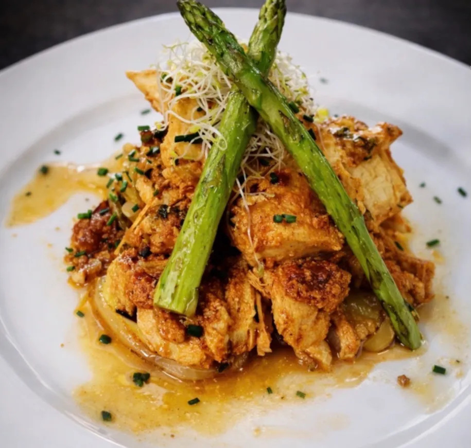 Image alt description