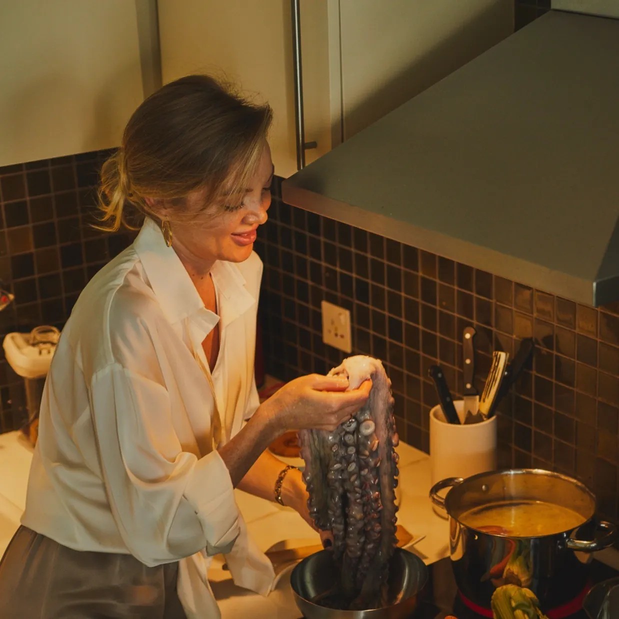 Image alt description