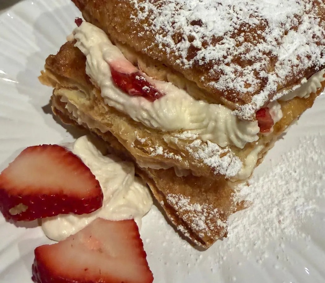 Image alt description