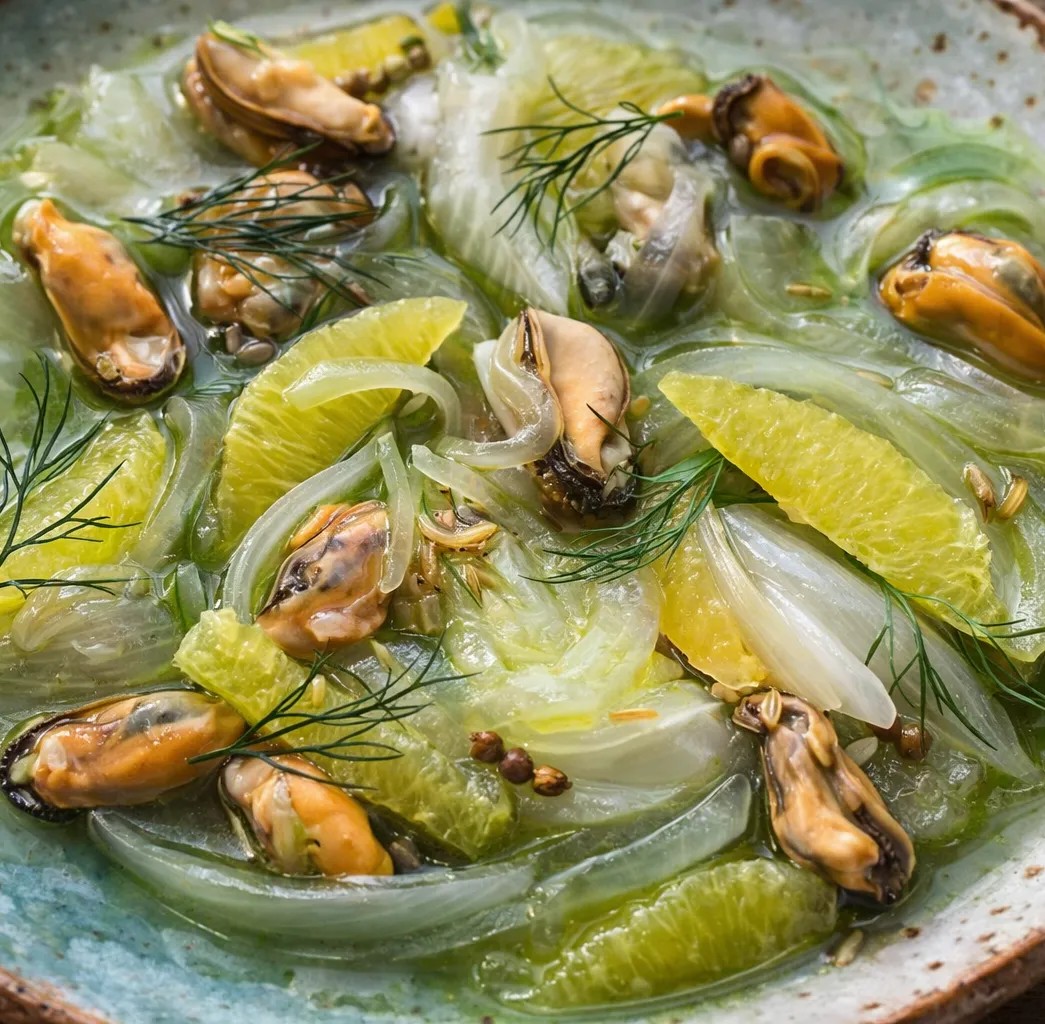 Image alt description