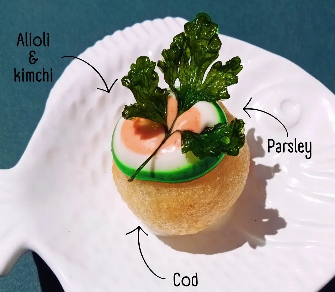 Image alt description