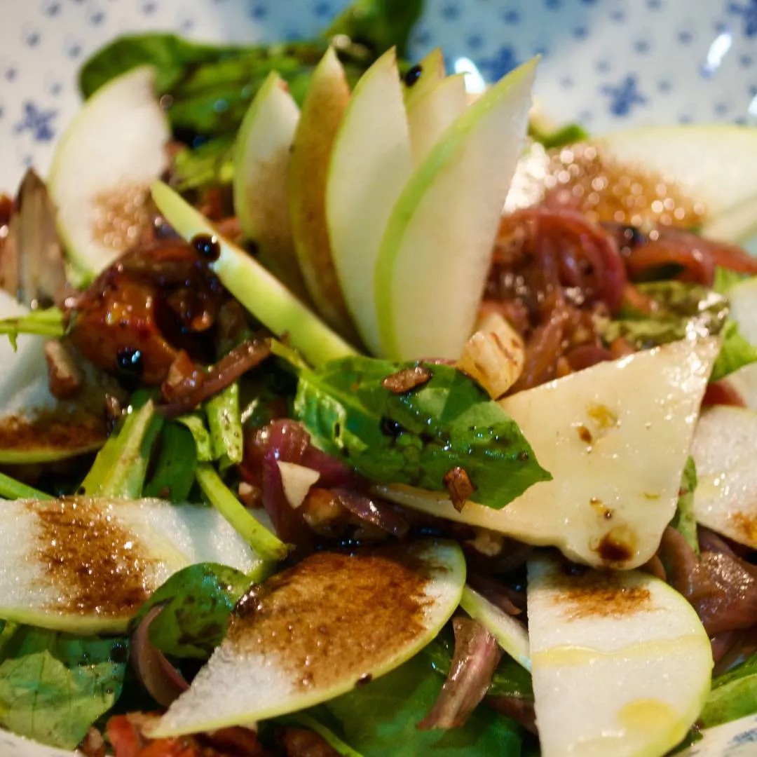 Image alt description