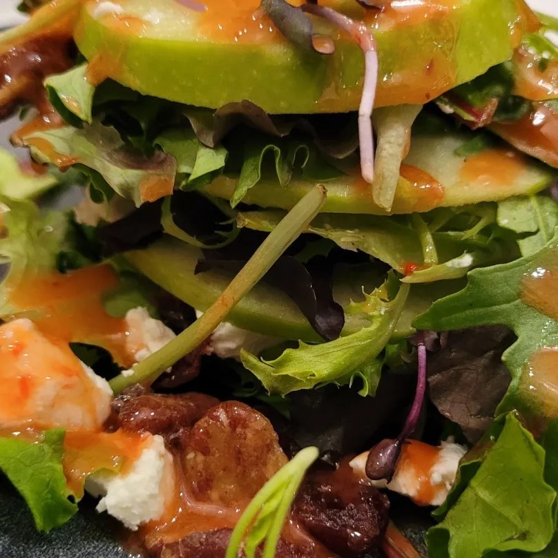 Image alt description