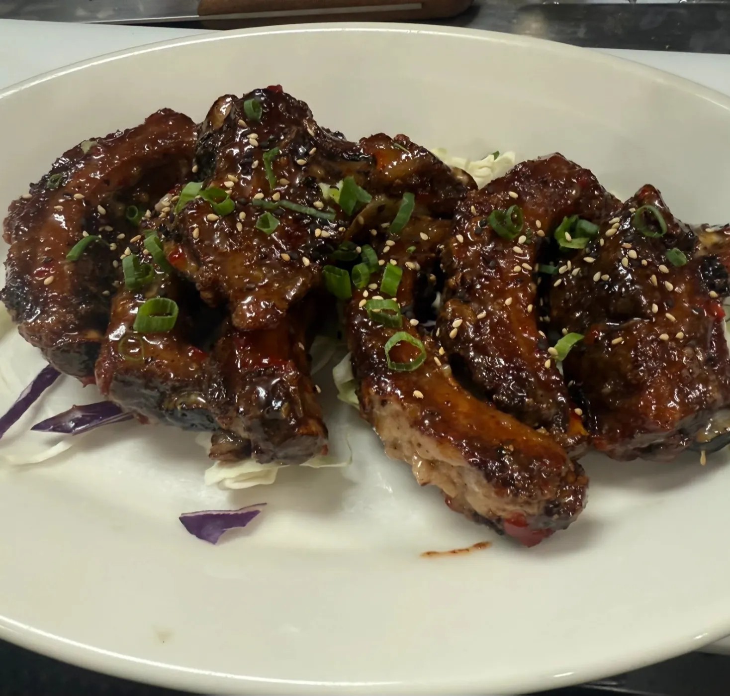 Image alt description