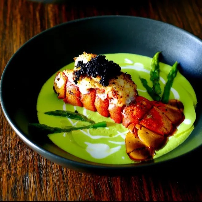 Image alt description