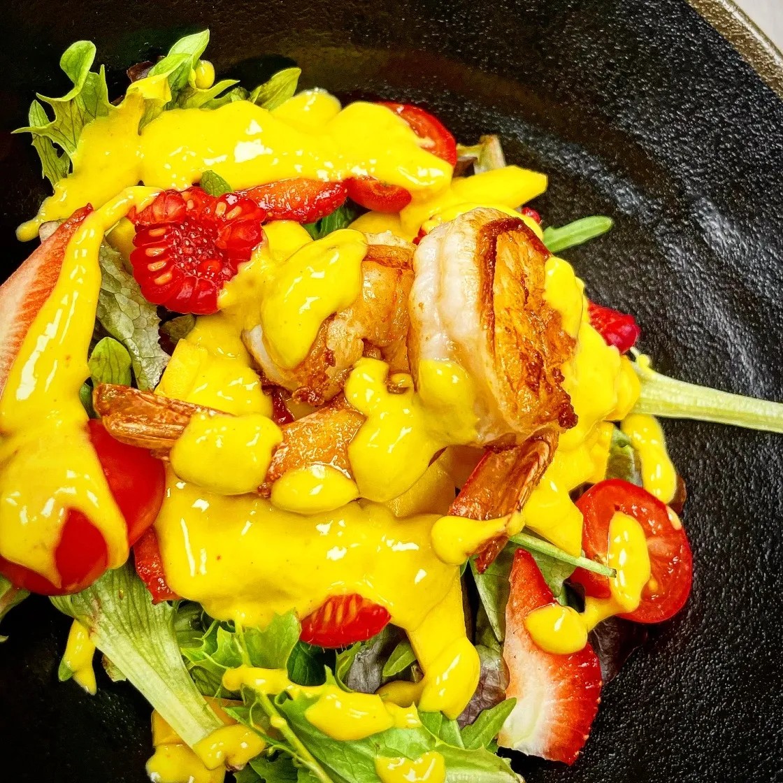 Image alt description