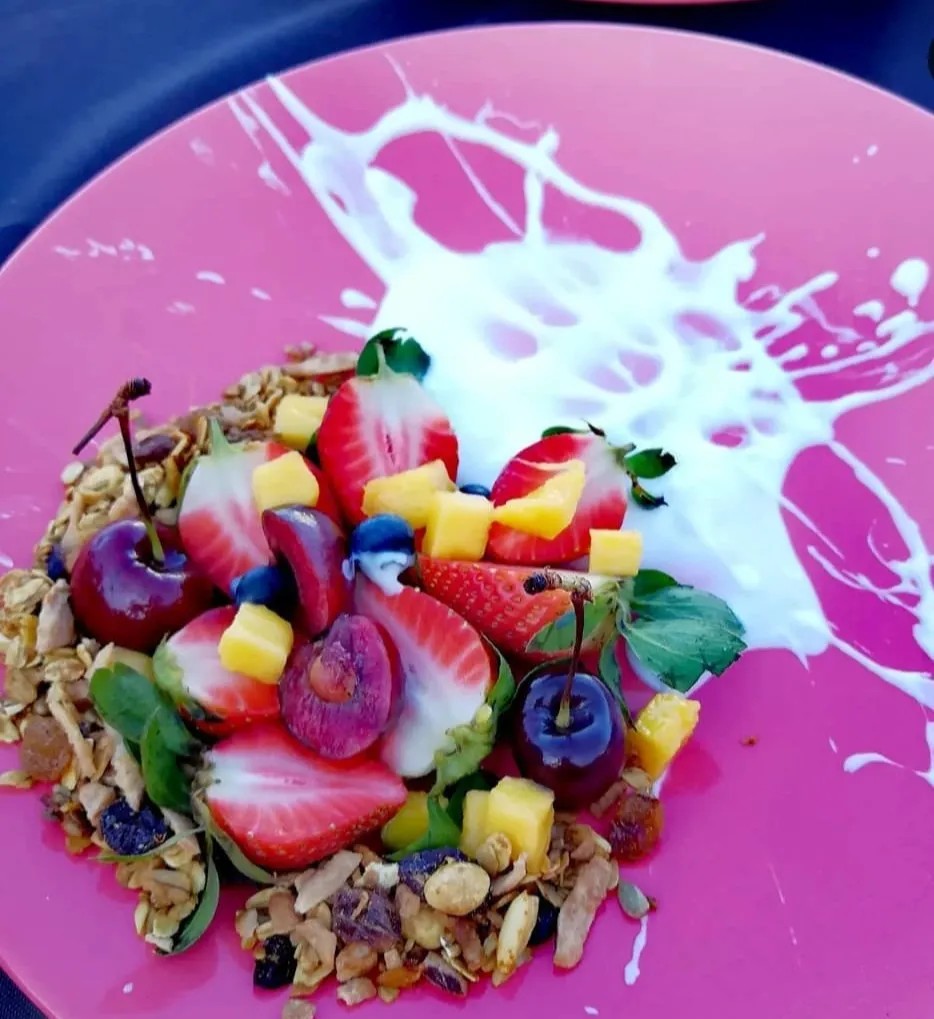 Image alt description